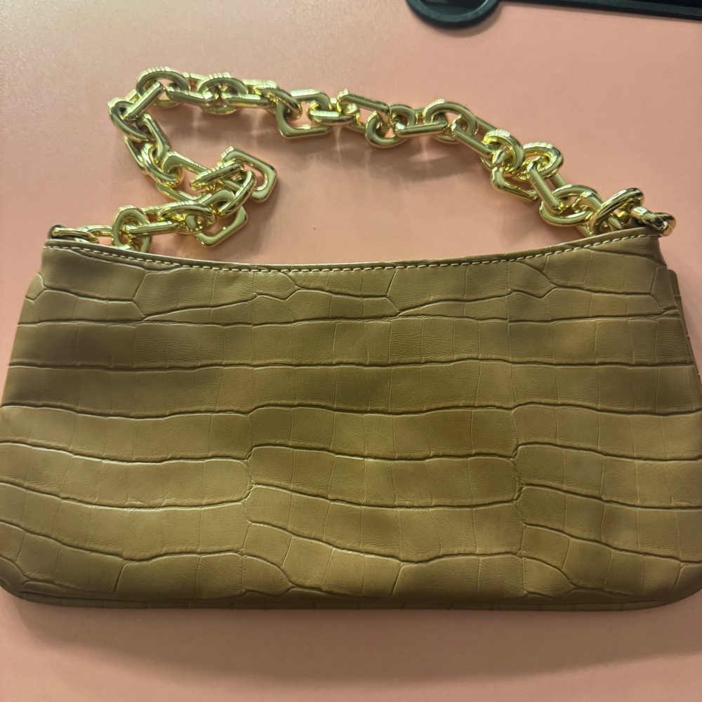Elegant Tan Croc-Embossed Bag with Gold Chain
